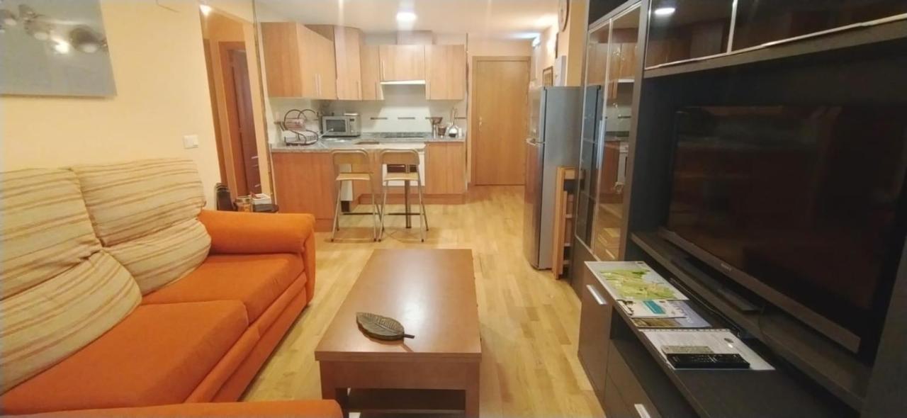 El Cambaral Del Puerto Apartment Luarca Ngoại thất bức ảnh