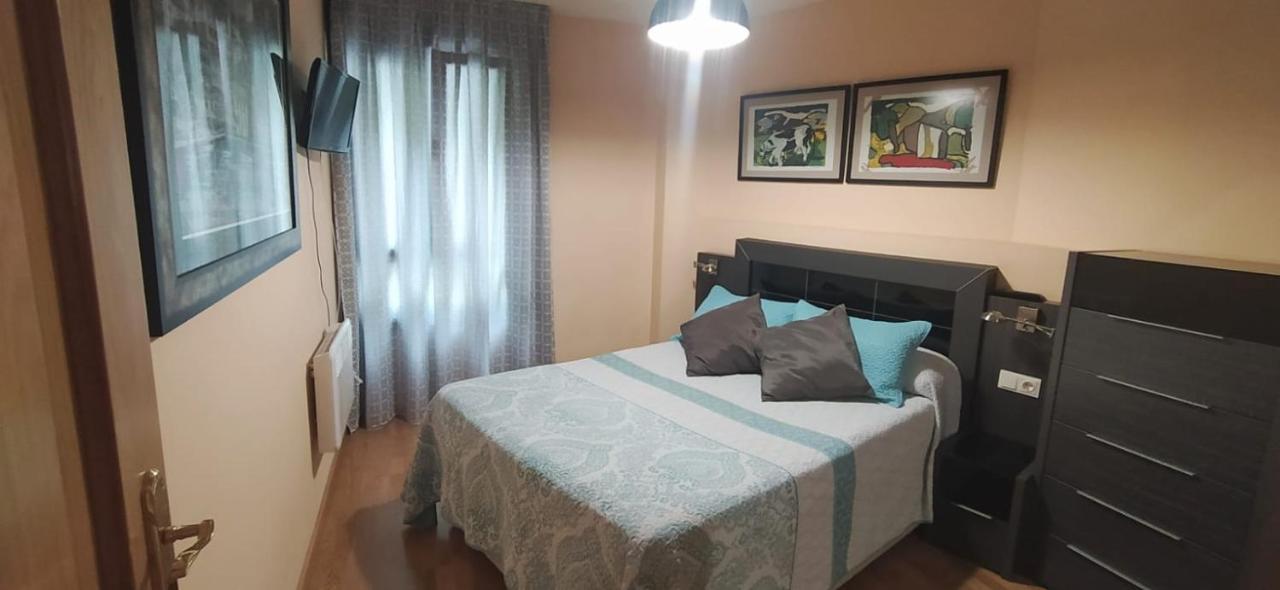 El Cambaral Del Puerto Apartment Luarca Ngoại thất bức ảnh