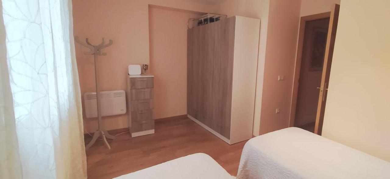 El Cambaral Del Puerto Apartment Luarca Ngoại thất bức ảnh