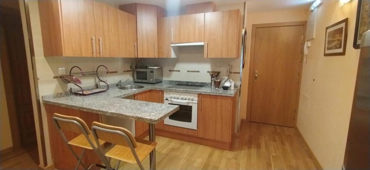 El Cambaral Del Puerto Apartment Luarca Ngoại thất bức ảnh